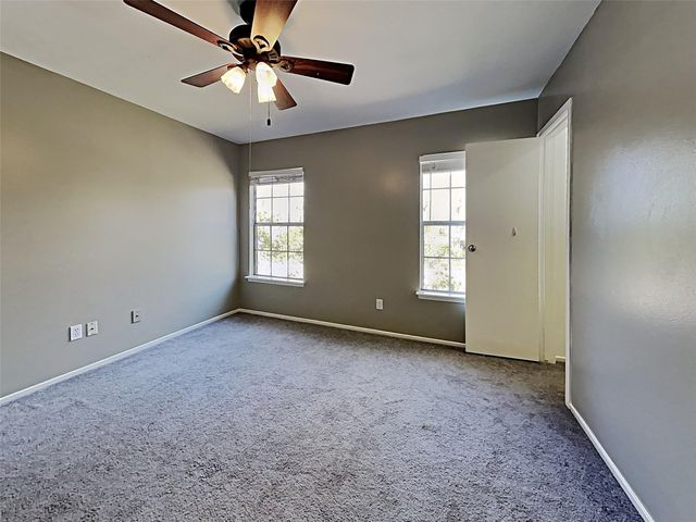 2902 Clear Ridge Drive, Houston, TX 77339