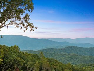 Lot 7 Pinhoti Pass, Ellijay, GA 30540