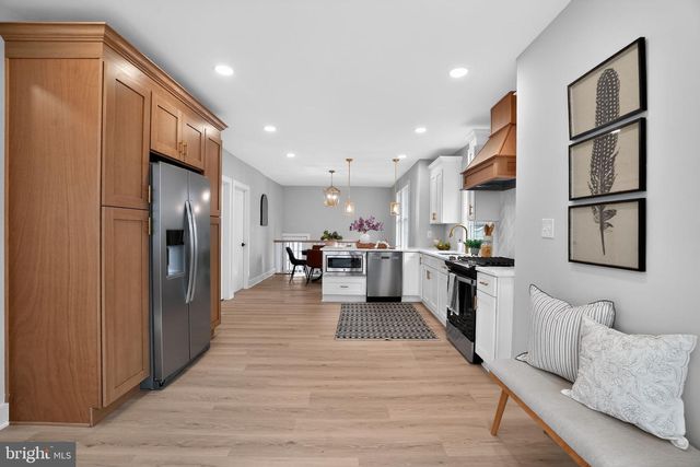 210 CARLISLE RD, Audubon, NJ 08106