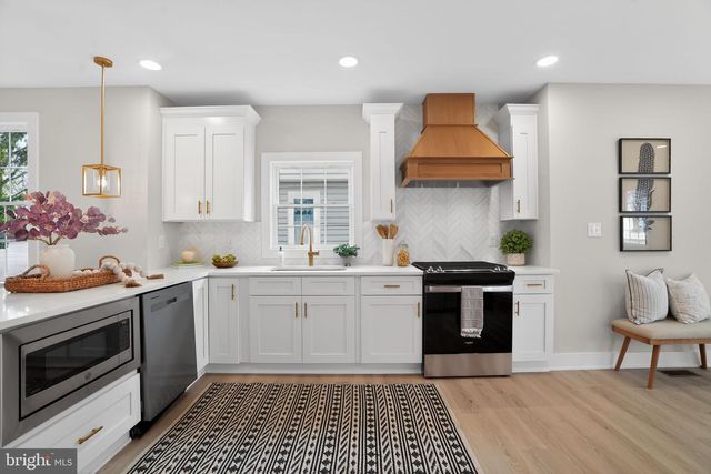 210 CARLISLE RD, Audubon, NJ 08106