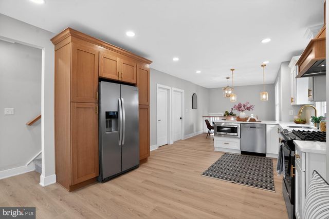 210 CARLISLE RD, Audubon, NJ 08106