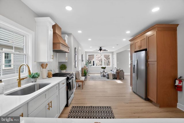 210 CARLISLE RD, Audubon, NJ 08106