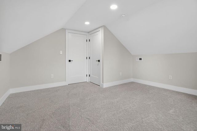 210 CARLISLE RD, Audubon, NJ 08106