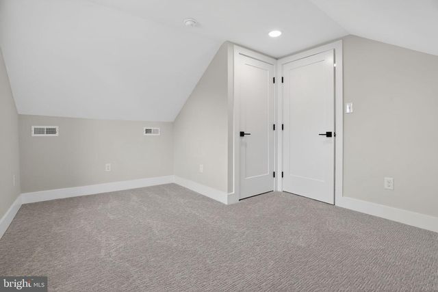 210 CARLISLE RD, Audubon, NJ 08106