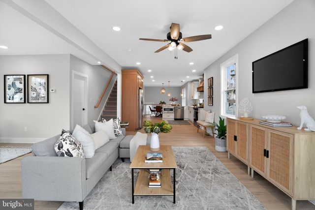 210 CARLISLE RD, Audubon, NJ 08106