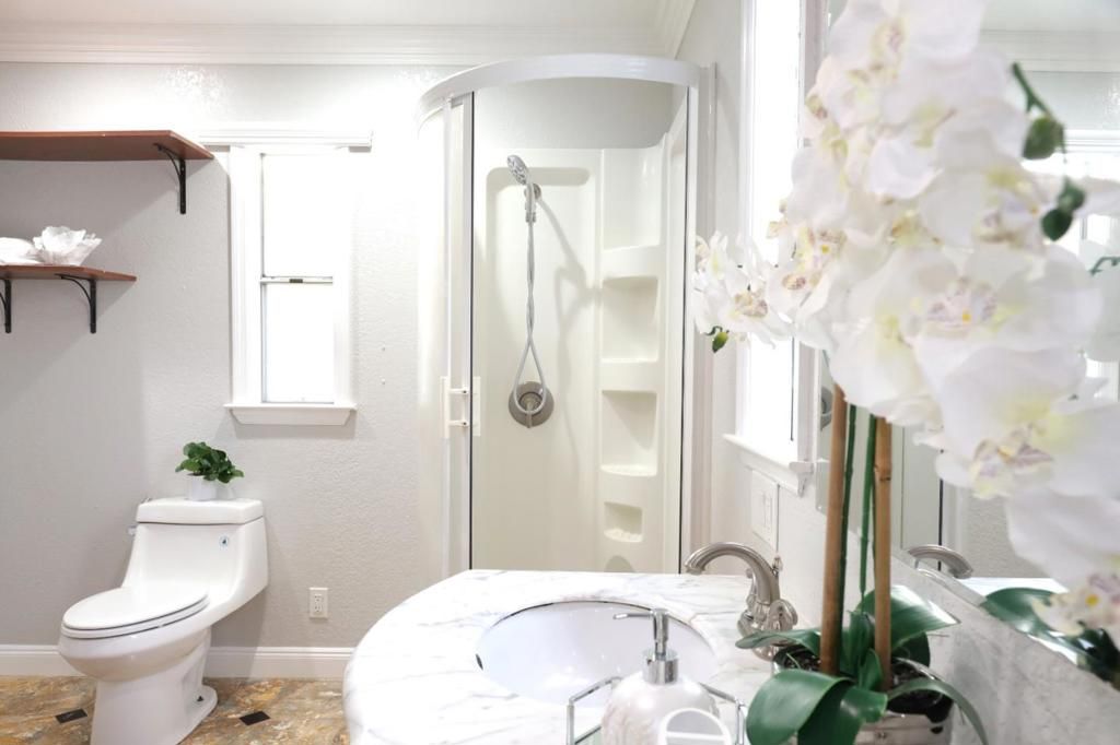 Image 18 of property listing at 5450 Monterey Road, San Jose, CA 95111