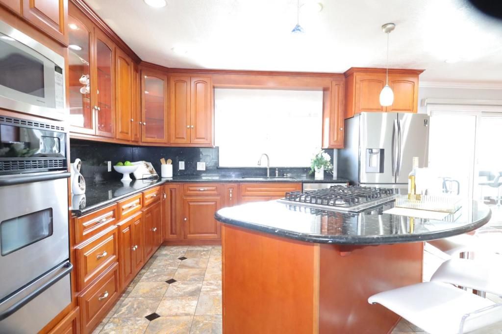 Image 28 of property listing at 5450 Monterey Road, San Jose, CA 95111