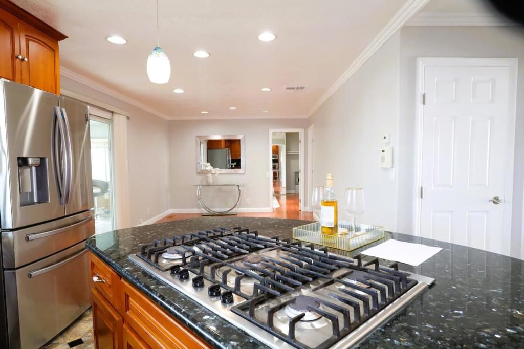 Image 30 of property listing at 5450 Monterey Road, San Jose, CA 95111