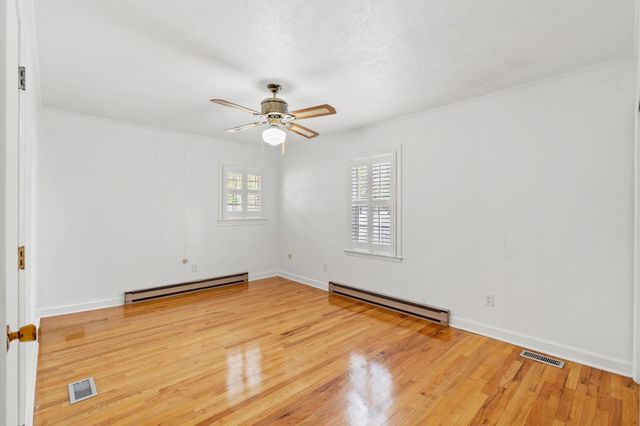 517 2nd Ave. N, Surfside Beach, SC 29575