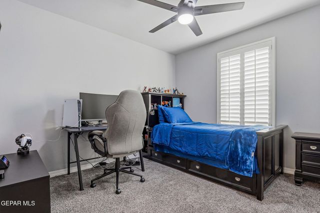 4064 Desert Nomad Drive, El Paso, TX 79938