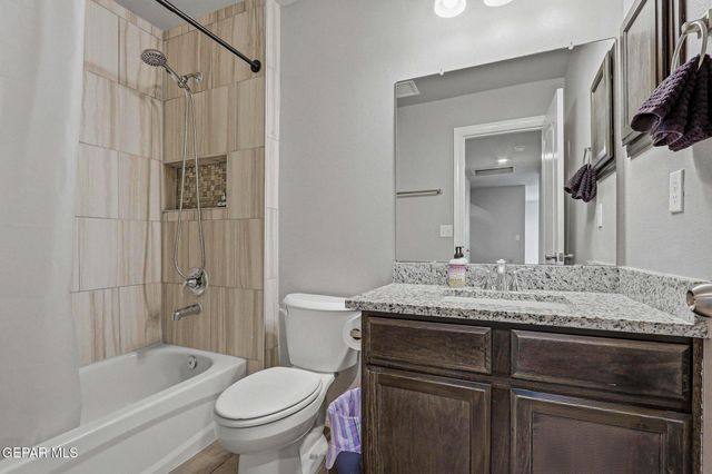 4064 Desert Nomad Drive, El Paso, TX 79938