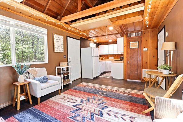 222 Craghill, Cedar Glen, CA 92321