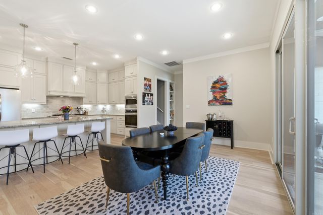16 Belles Fleurs Circle, Little Rock, AR 72223