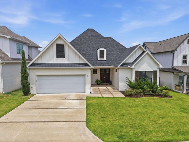 16 Belles Fleurs Circle, Little Rock, AR 72223