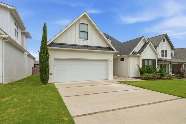 16 Belles Fleurs Circle, Little Rock, AR 72223