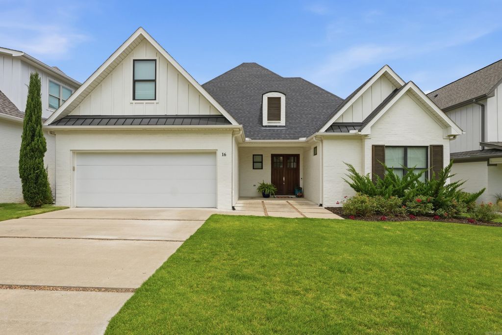 16 Belles Fleurs Circle, Little Rock, AR 72223