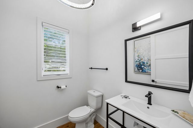 11123 W Ricks Circle, Dallas, TX 75230