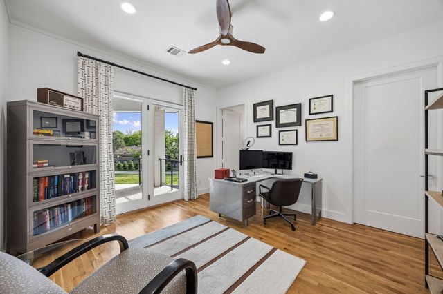 11123 W Ricks Circle, Dallas, TX 75230