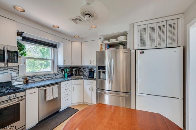 2700 Dover St, Piscataway Twp., NJ 08854