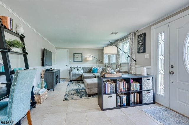 2700 Dover St, Piscataway Twp., NJ 08854