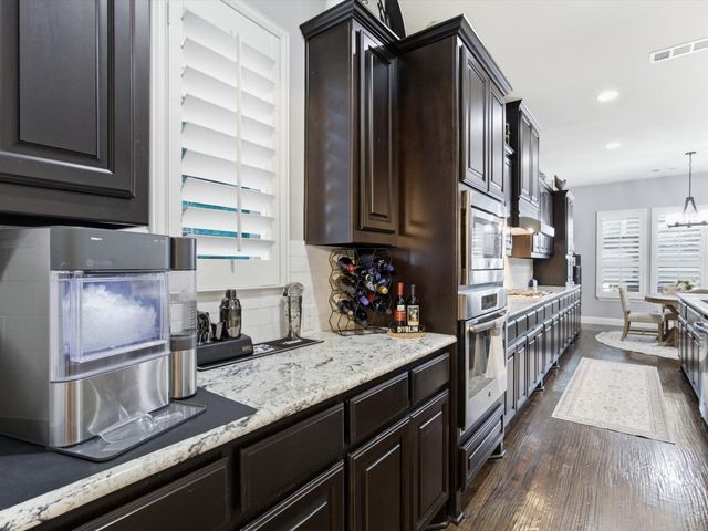 1516 10th Street, Argyle, TX 76226