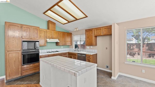 3109 Almond Tree Ct, Antioch, CA 94509