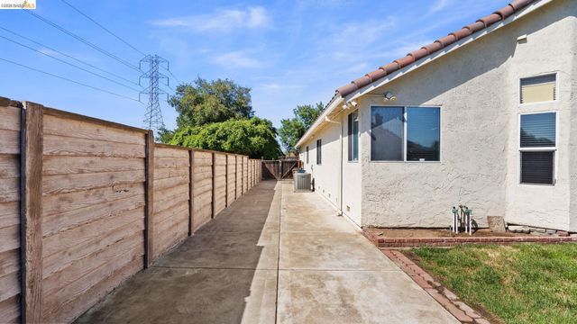 3109 Almond Tree Ct, Antioch, CA 94509