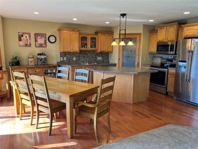 10881 34th Avenue, Chippewa Falls, WI 54729