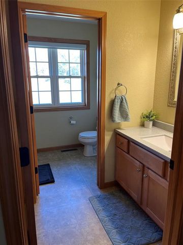 10881 34th Avenue, Chippewa Falls, WI 54729