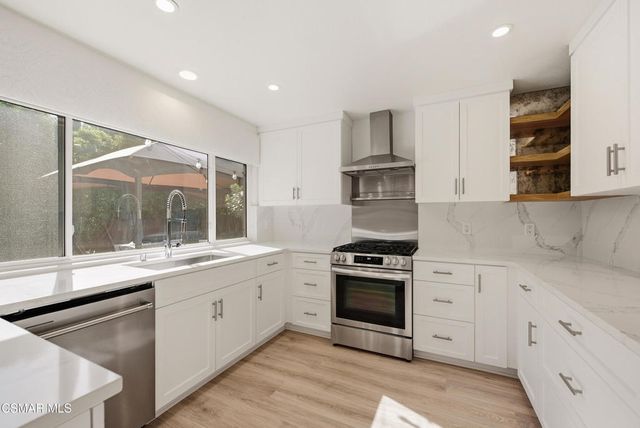 3155 Elmore Street, Simi Valley, CA 93063