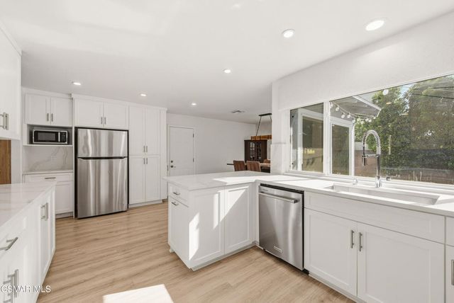 3155 Elmore Street, Simi Valley, CA 93063