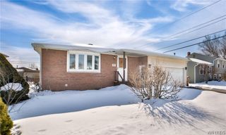 7 East Toulon Drive, Cheektowaga, NY 14227