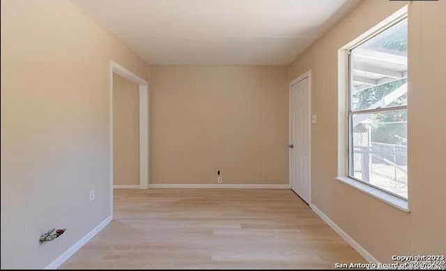 827 winnipeg, San Antonio, TX 78225