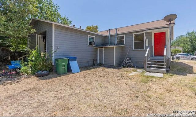 827 winnipeg, San Antonio, TX 78225