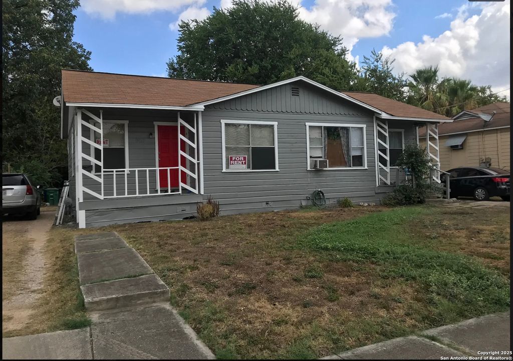 827 winnipeg, San Antonio, TX 78225