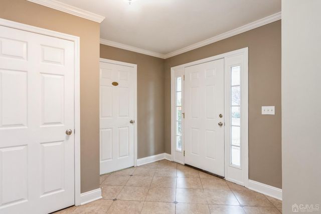 34 Chimney Court, Old Bridge, NJ 08879