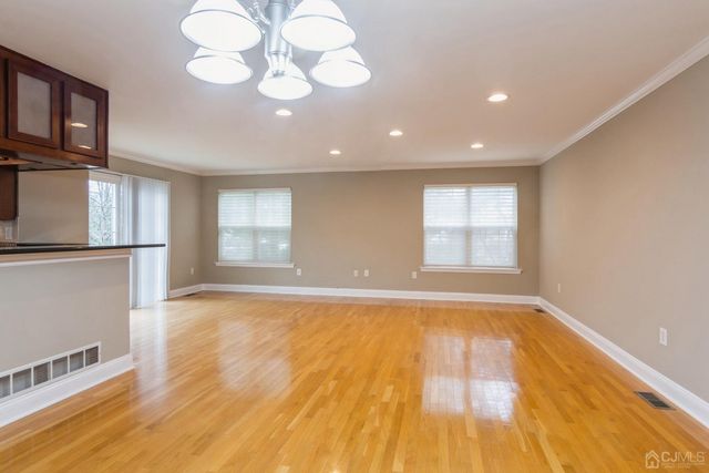 34 Chimney Court, Old Bridge, NJ 08879