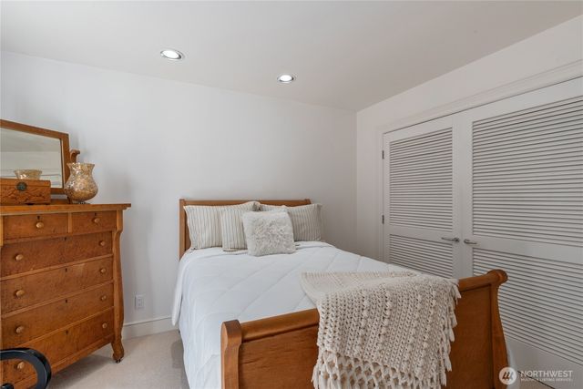 1303 Lakehurst Drive, Bremerton, WA 98312