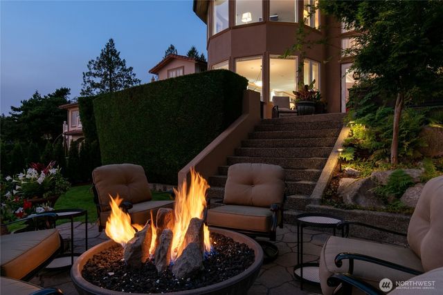 1303 Lakehurst Drive, Bremerton, WA 98312