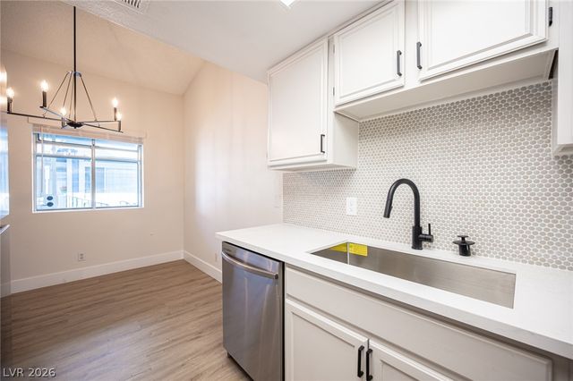 5355 Rod Court 104, Las Vegas, NV 89122