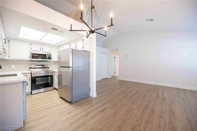 5355 Rod Court 104, Las Vegas, NV 89122