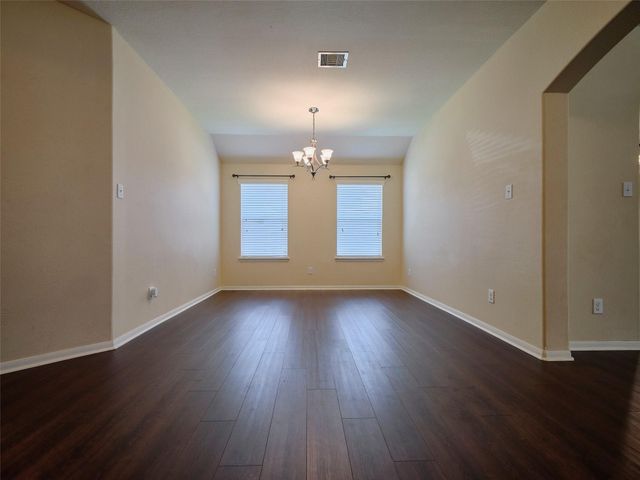 1284 Pinto Pass, Alvin, TX 77511