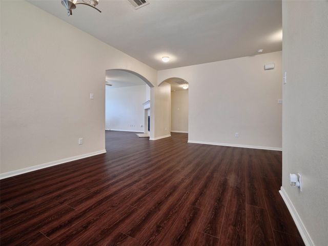 1284 Pinto Pass, Alvin, TX 77511