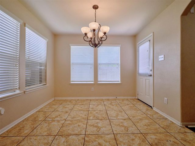 1284 Pinto Pass, Alvin, TX 77511