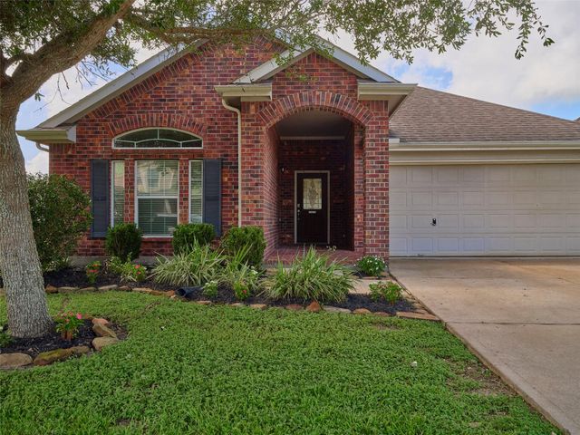 1284 Pinto Pass, Alvin, TX 77511