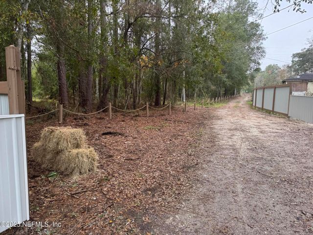 3089 COUNTY RD 209A, Green Cove Springs, FL 32043