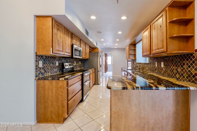 17618 N 134TH Drive, Sun City West, AZ 85375