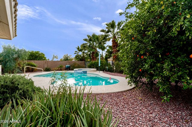 17618 N 134TH Drive, Sun City West, AZ 85375