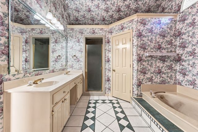 1525 Nettleton Drive, Desoto, TX 75115