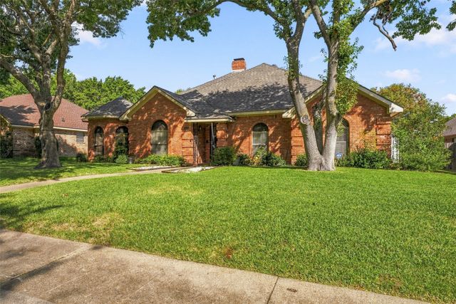 1525 Nettleton Drive, Desoto, TX 75115